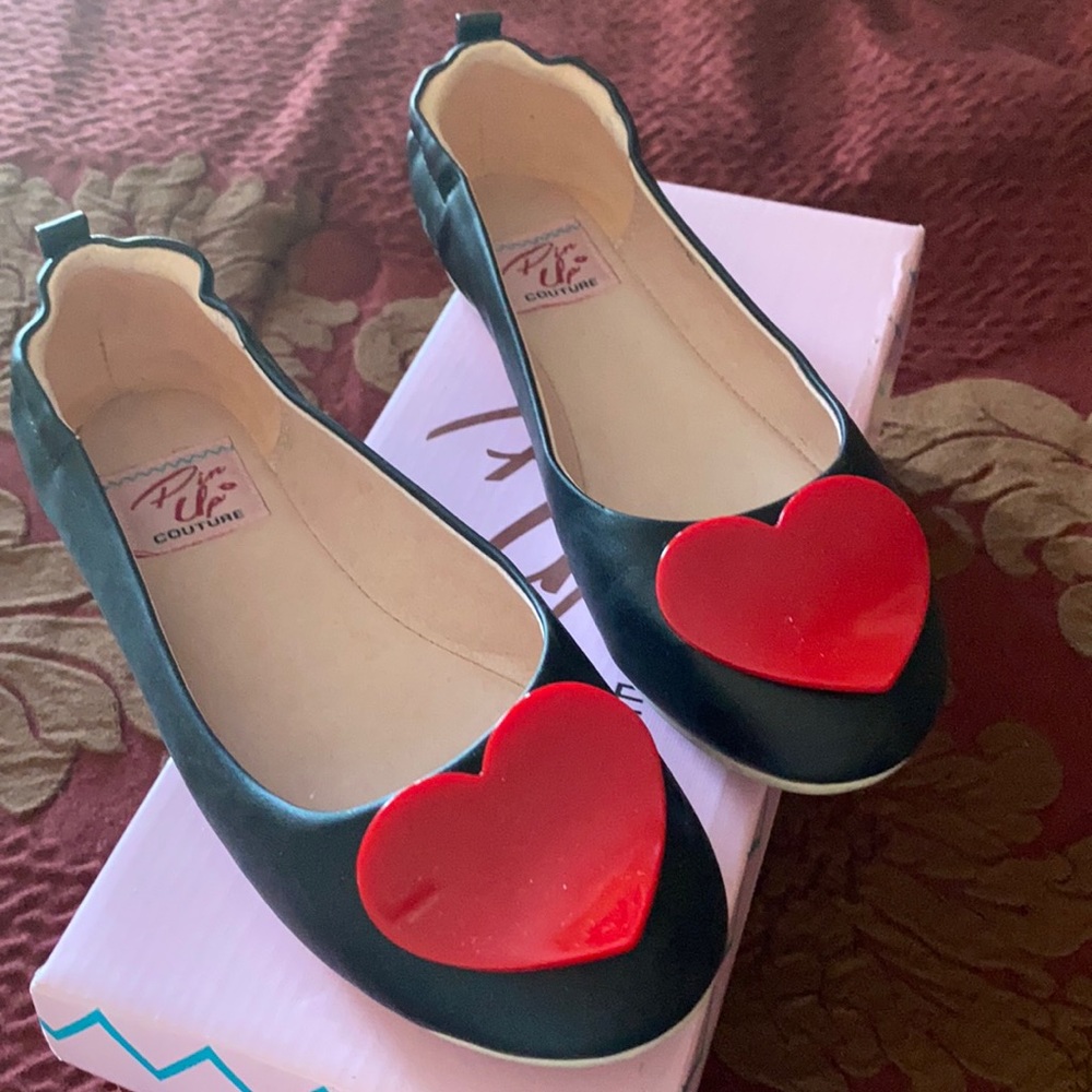 Hearts flats